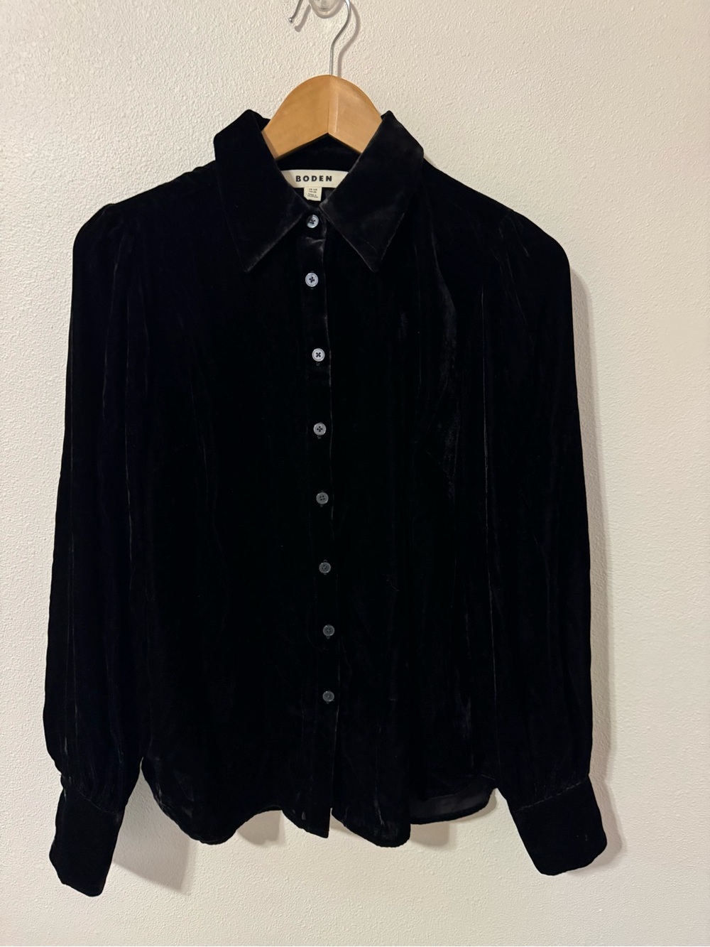 Boden Velvet Long Balloon Sleeve Button Down Blouse Black Quiet Luxury-6R US